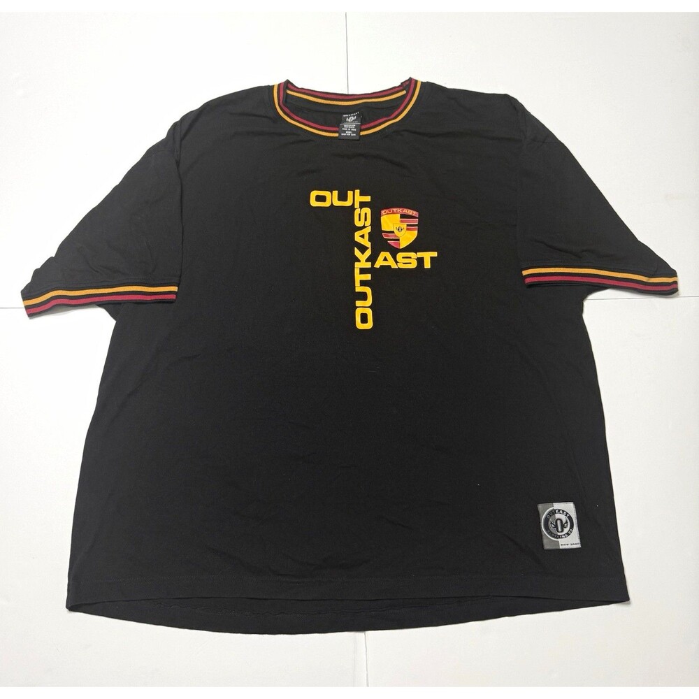 VTG Y2K Outkast Clothing Co Graphic T Shirt XXL Black Porsche Style Crest Rap